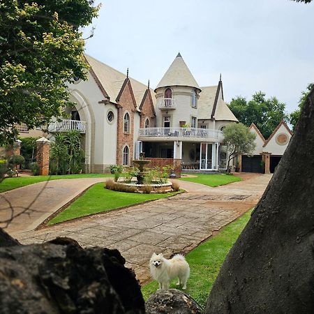 סנטוריון Castle Home מראה חיצוני תמונה